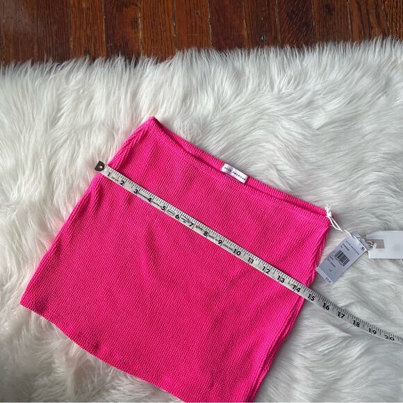 Good American Hot Pink Textured Mini Skirt NWT - Picture 2 of 3